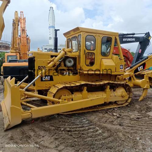 Caterpillar D70 specificaties