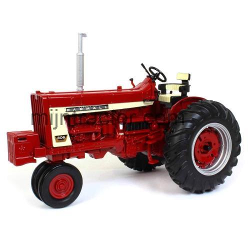 Farmall 806 specificaties