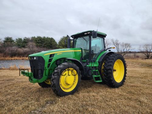 John Deere 8225R specificaties