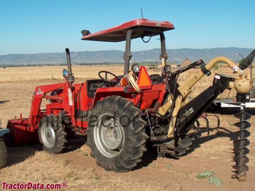 Massey Ferguson 1260 specificaties