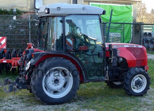 Massey Ferguson 3325 beoordelingen en specificaties