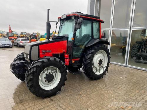 Valtra 700 beoordelingen en specificaties