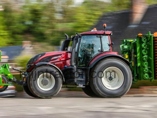Valtra T144 Versu specificaties