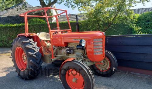 Zetor 4011 specificaties